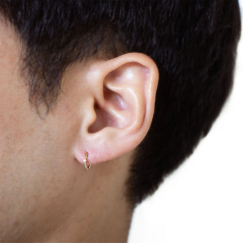 16G Brie Solitaire Diamond Seamless Hoop Clicker - Valensole Jewelry