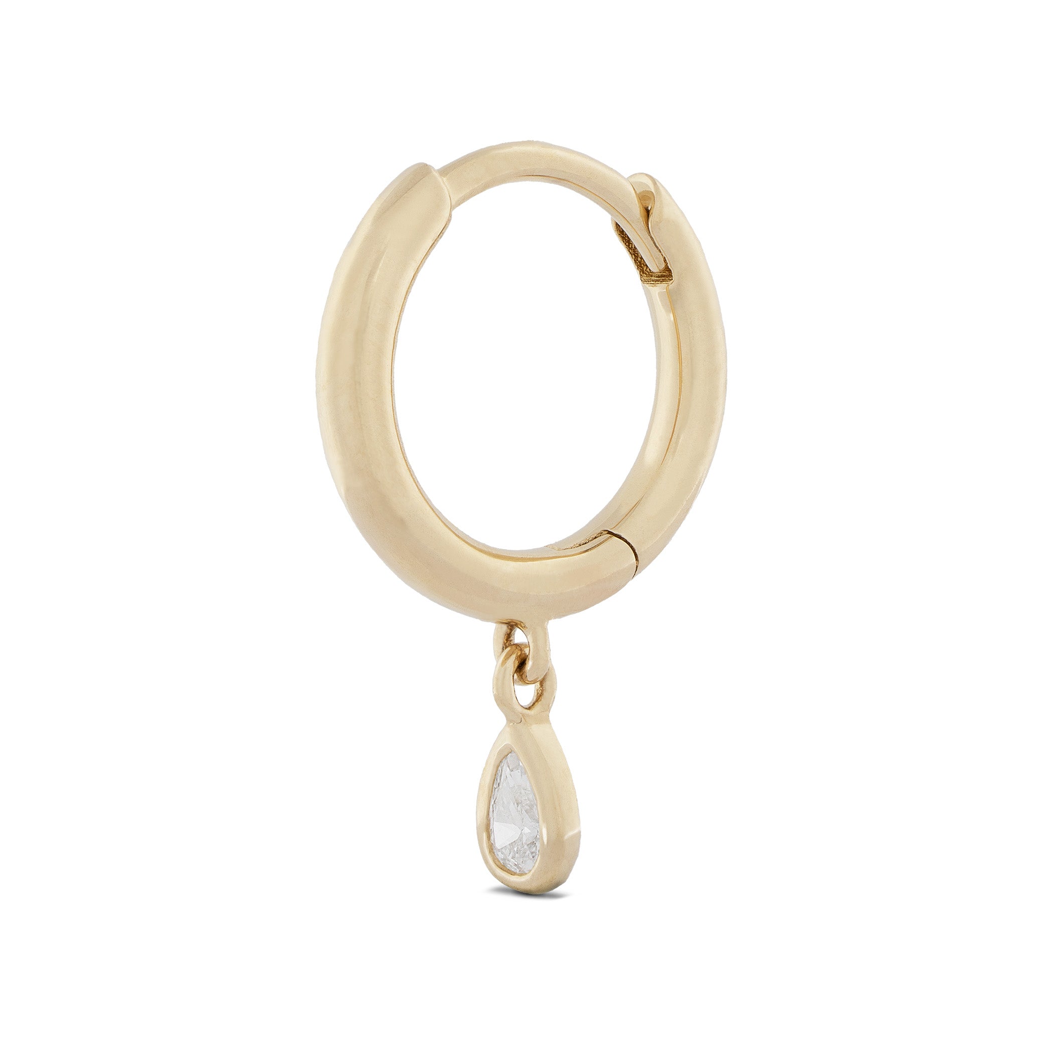 Tanishq 18KT Diamond Shell Hoops Earring at Rs 11524/pair in Jaipur | ID:  17905915888